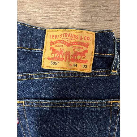 NWT Levi’s 505 Men’s Straight Leg Jean Size 34 x 32 - Picture 5 of 7